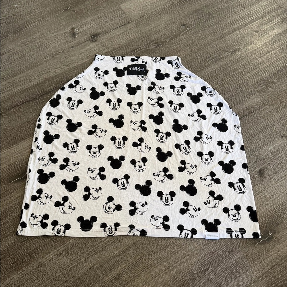 Disney Baby Black and White Mickey Print Nursing Cover